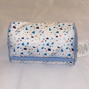 LapGear Tablet Pillow Stand